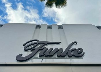 Fire at Beverly Hills’ Funke Prompts Evacuation, No Injuries Reported